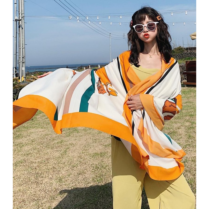 Khăn Choàng Hoạ Tiết Ngựa Vàng Cam Độc Lạ Dành Cho Các Quý Cô Sang Chảnh