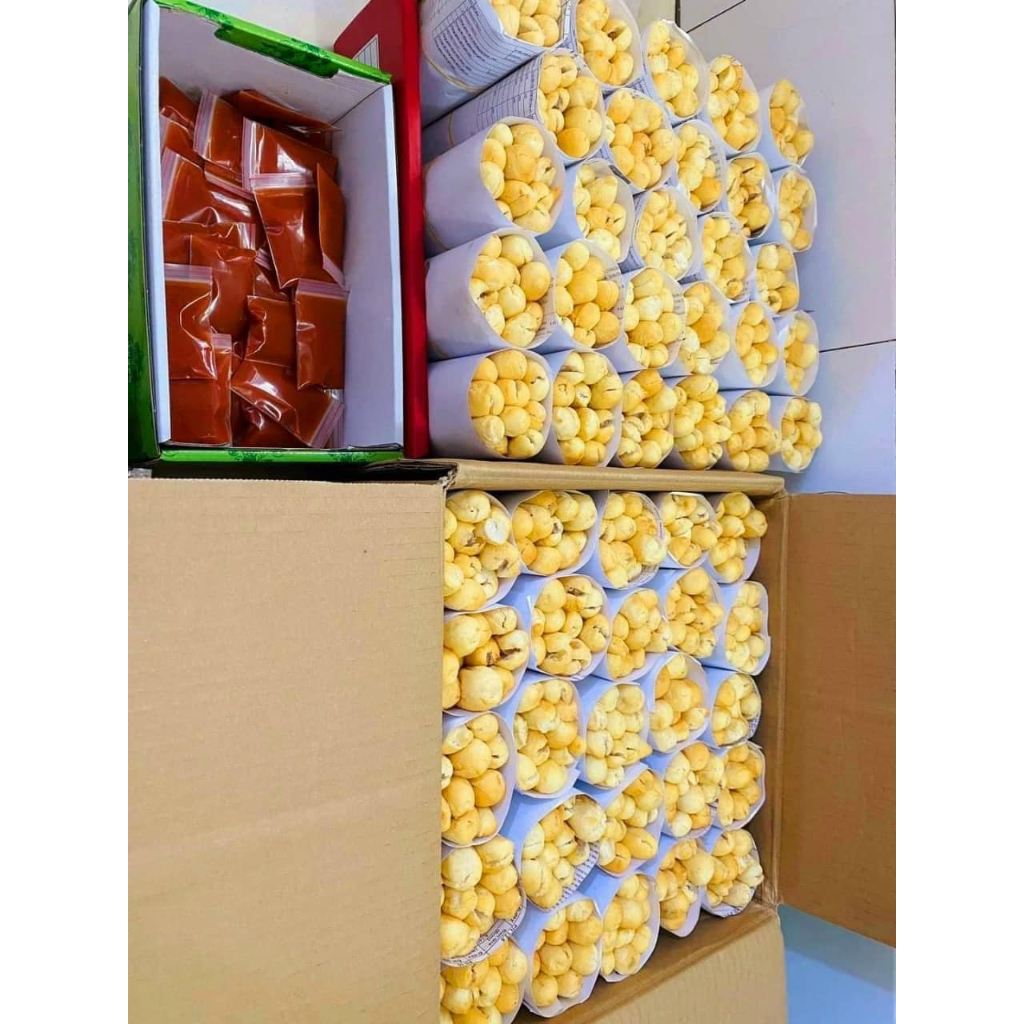 Bánh mì que Hải Phòng quết sẵn pate 10c