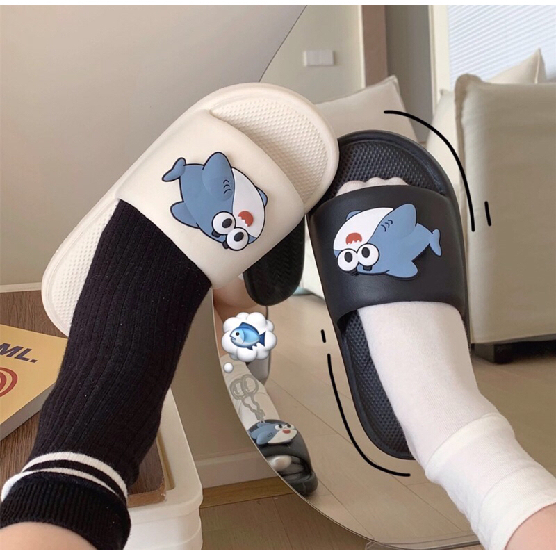 Dép quai ngang hình cá mập xanh dễ thương chất liệu Eva