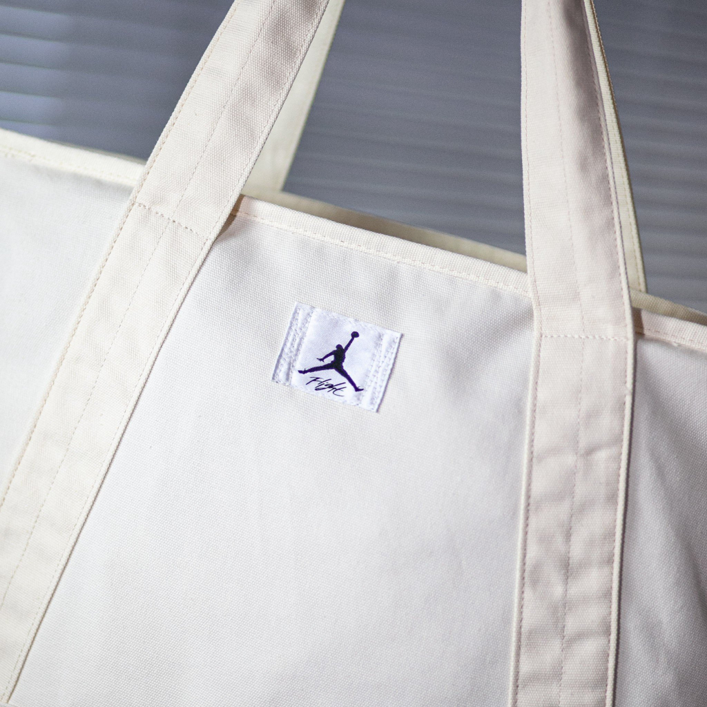 Túi tote thời trang nam nữ Jordan Vải Canvas Chính Hãng Xuất Nhật túi có ngăn phụ bên trong thời trang phong cách