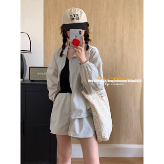 set áo khoác zipper dù + quần short Comic