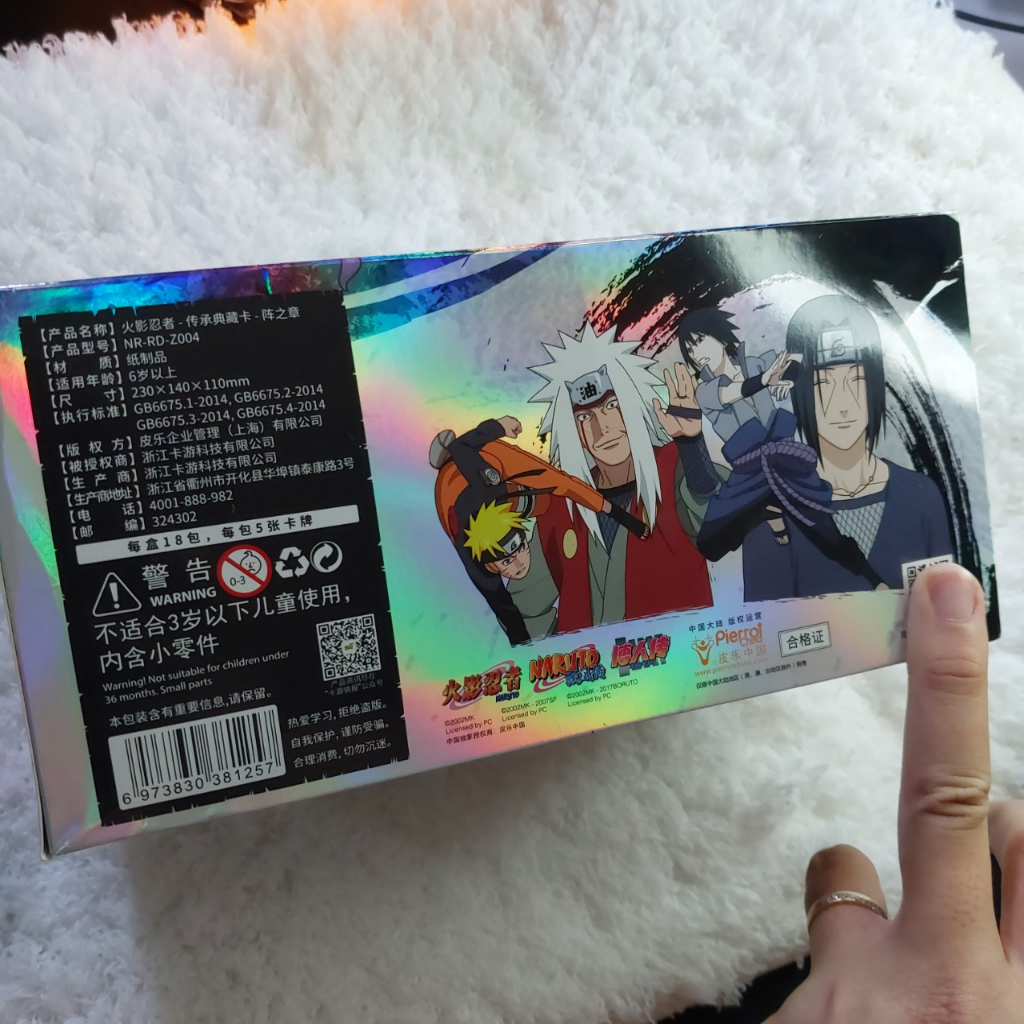 Hộp Không Naruto sức chứa 900 card VS Sasuke tặng 1 thẻ Anime ngẫu nhiên 2129 5-1