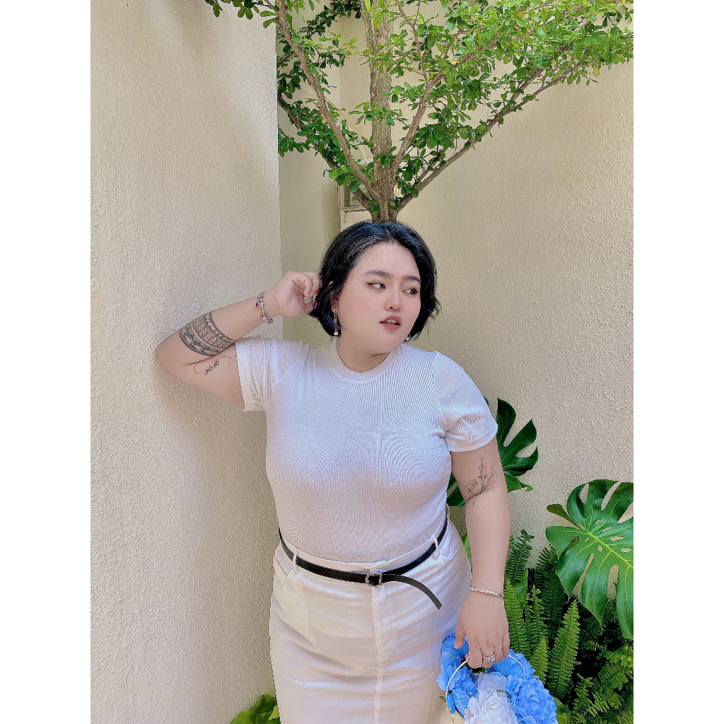 Set Áo Thun Gân Chân Váy Kaki