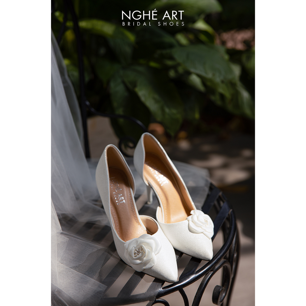 Giày cưới Nghé Art cao gót hoa trà 456
