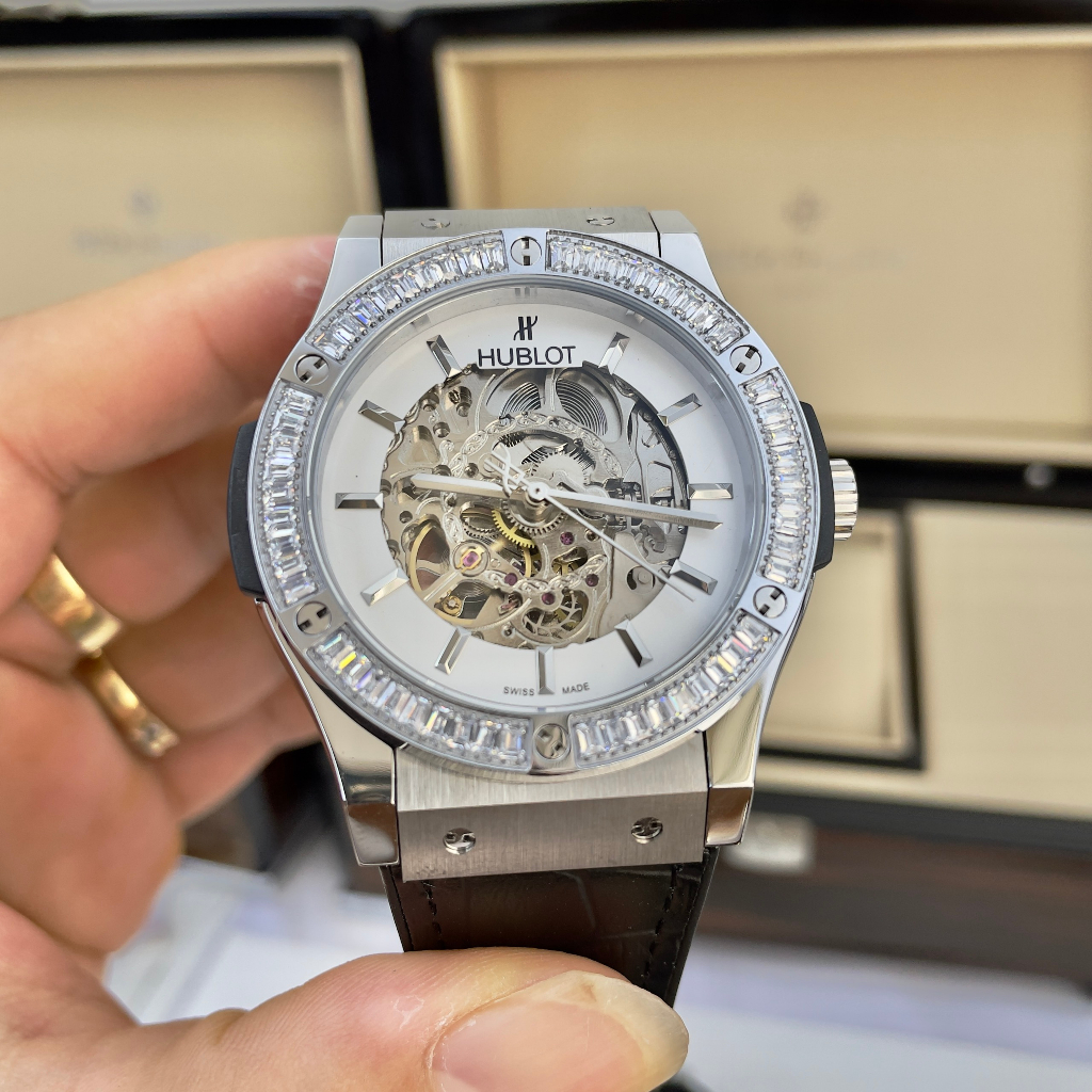 Đồng hồ NamHB tọa độ 3kim mặt trắng hở máy nhật dòng cơ Automatic -42mm dây kim cau su