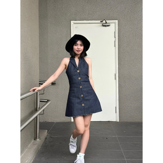 Đầm Lala denim cổ yếm