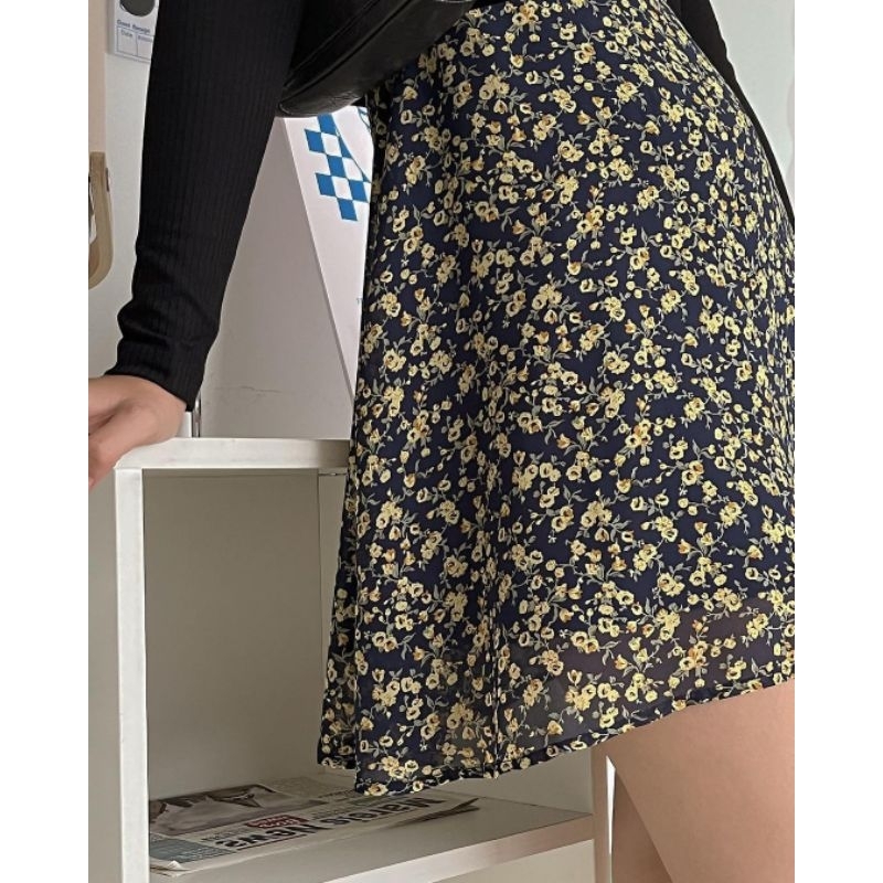 Baras Dress váy hai dây hoa nhí xinh xắn