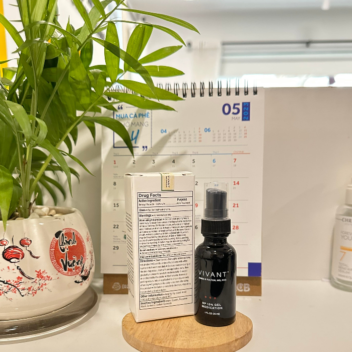 Vivant BP 10% - Lotion Chấm Mụn, Kháng Khuẩn, Gom Còi Mụn Nhanh Chóng