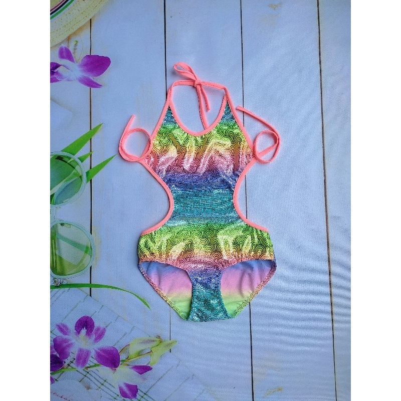 Bikini liền thân cho bé