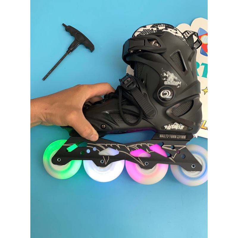 Giày patin Freestyle R6 full bánh sáng cao cấp, frame hợp kim