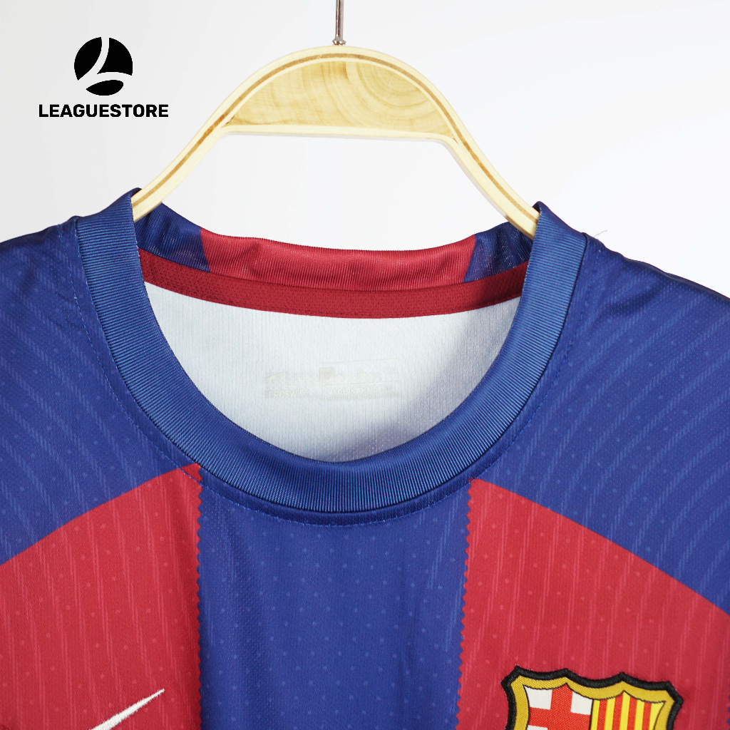 Áo Barcelona Leaguestore - bộ quần áo đá bóng thể thao sân nhà Barca màu đỏ sọc xanh form âu mùa 23/24
