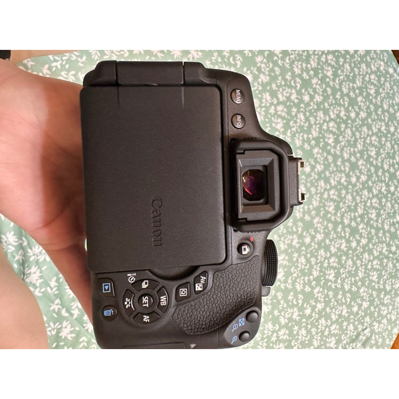 Máy ảnh Canon EOS 750D ( body + Len Xịn