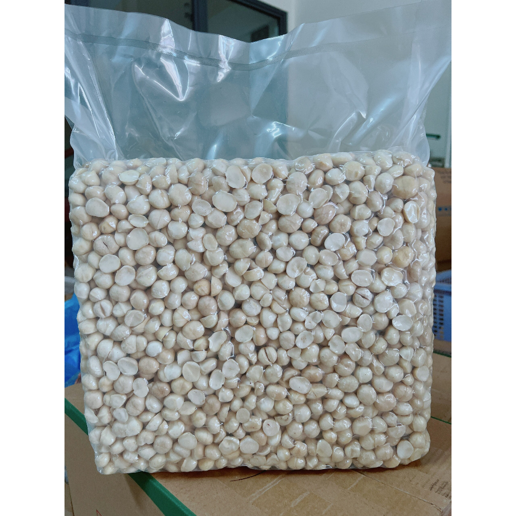 Nhân Macca Đắk Lắk Loại Vỡ Đôi, Nhân Mới Không Hôi Dầu, Thơm Béo - Tốt Cho Hệ Tim Mạch, Não Bộ