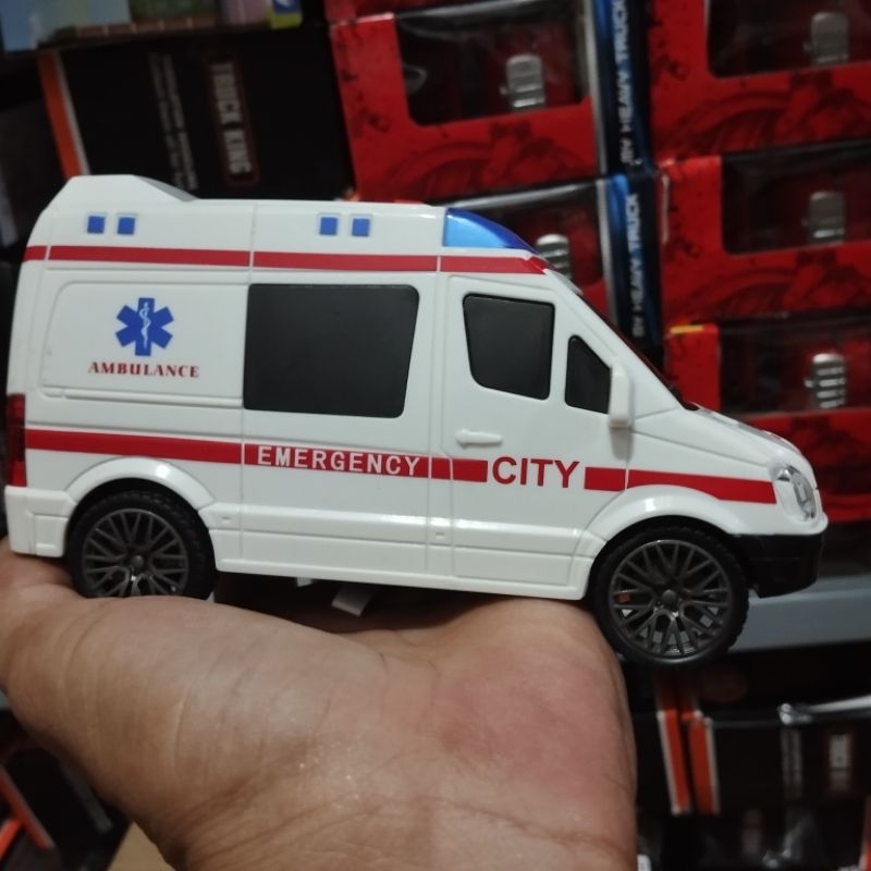 Xe cứu thương âm thanh đèn tỉ lệ 1:28