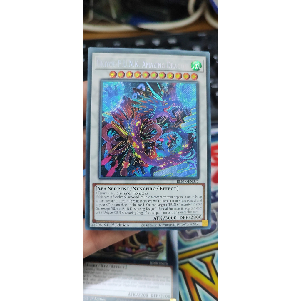 1 lá thẻ bài Ukiyoe-P.U.N.K. Amazing Dragon - BLMR-EN075 - Secret Rare 1st Edition