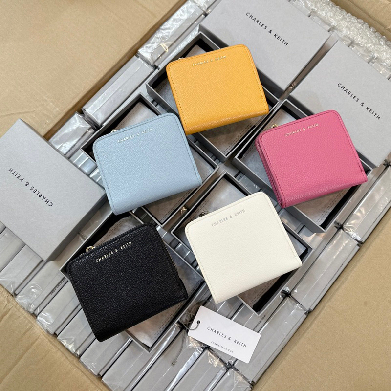 MV021 Ví CNK basic fullbox