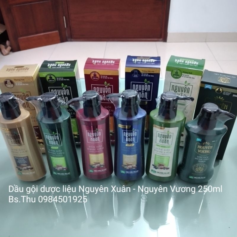 Dầu gội dược liệu Nguyên Xuân sạch gàu hết ngứa da đầu, chai vòi 250ml