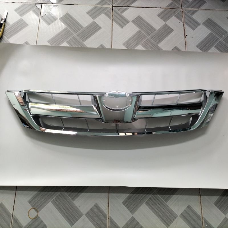 Ốp mặt Ca lăng innova  mạ Crom