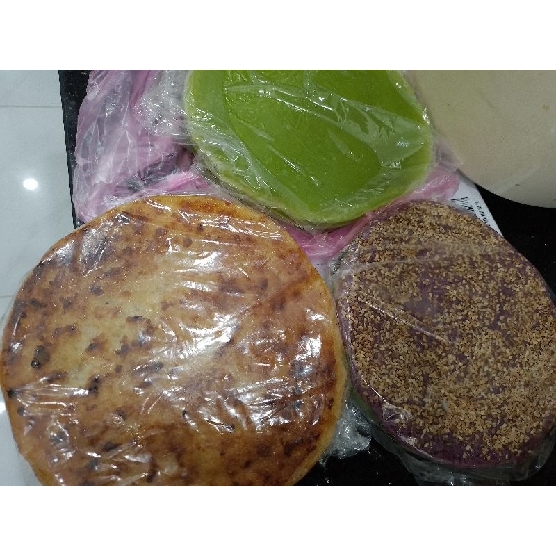 1 set mix 2 bánh khoai mì đậu xanh nướng + bánh da lợn bao ngon