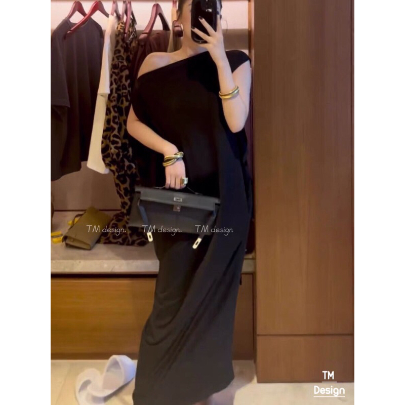 Váy cotton lệch vai