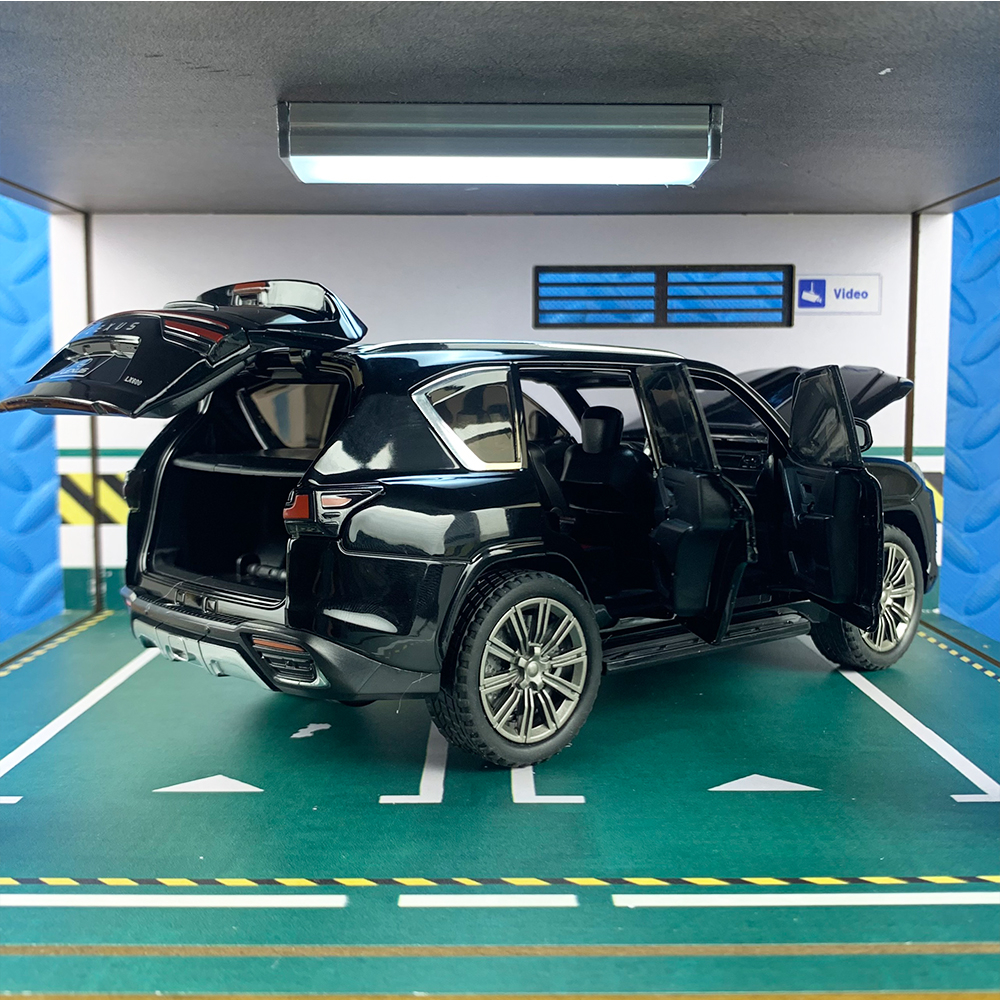 Mô hình xe Lexus LX600 tỉ lệ 1:24 CHIMEI