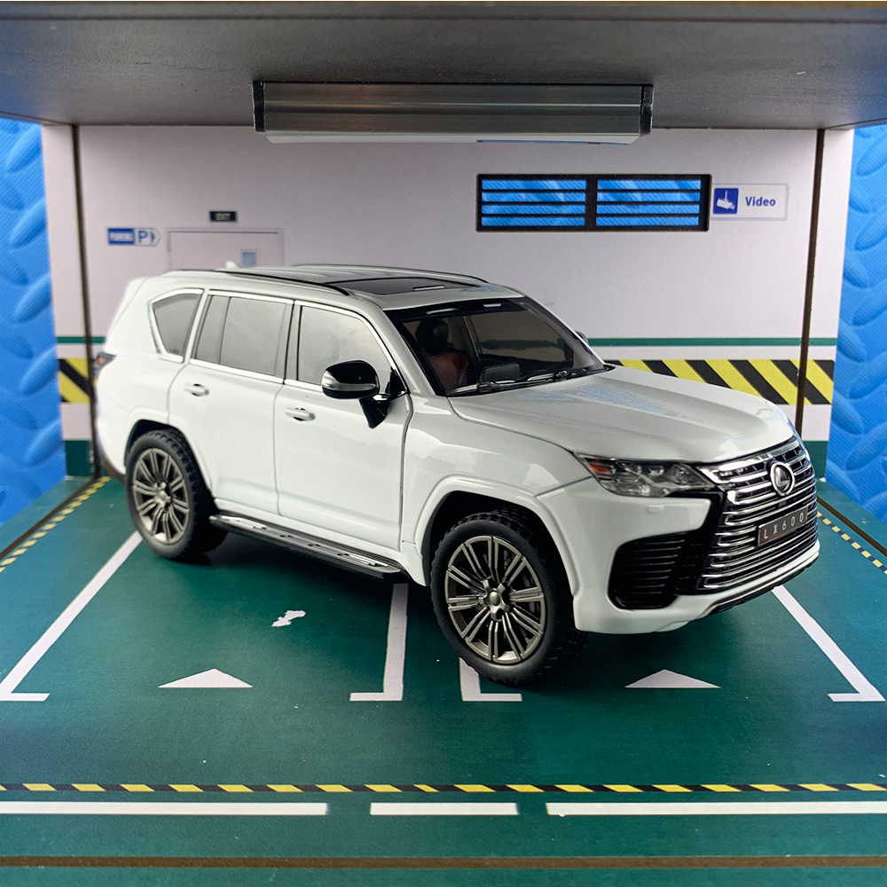 Mô hình xe Lexus LX600 tỉ lệ 1:24 CHIMEI