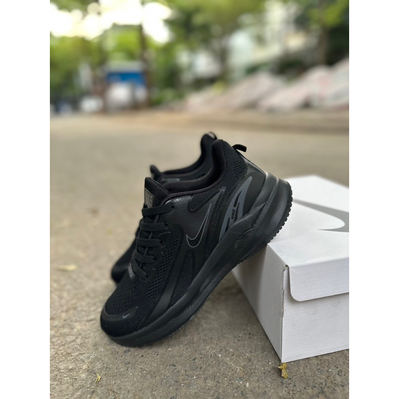 Giày Sneaker Thể Thao Nam Chạy Bộ Nhẹ Êm Chân