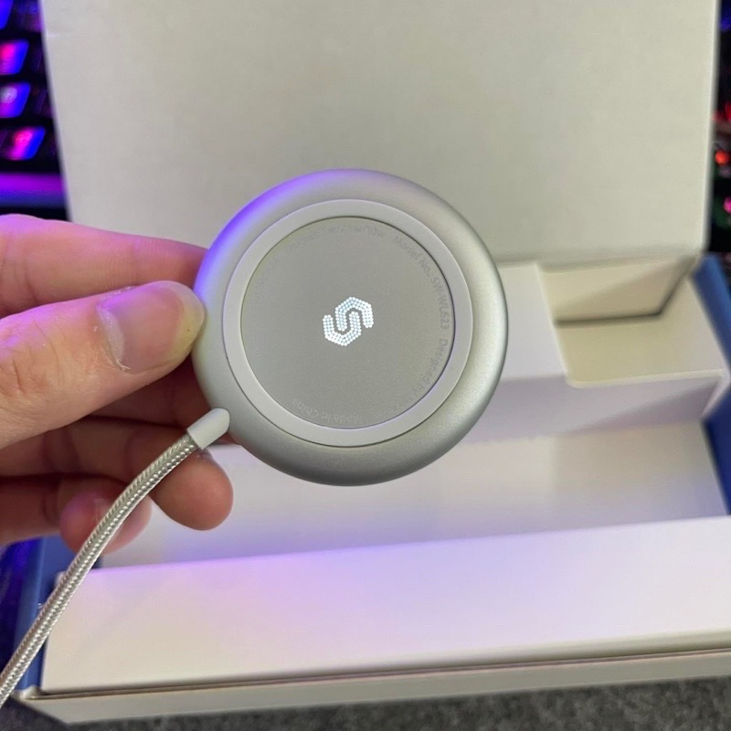 Đế Sạc Không Dây SYNCWIRE Công Suất 15W Có Tặng Kèm Củ Sạc 20W, Dây Bọc Dù Dài 1,5M. BH 12 Tháng