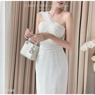 ĐẦM MIDI ỐNG CÚP CHÉO VAI