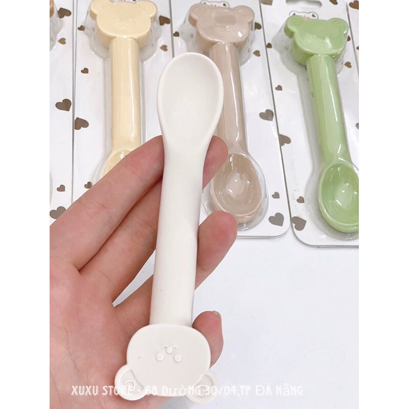 Thìa ăn dặm silicon Mumbebe cho bé ăn dặm