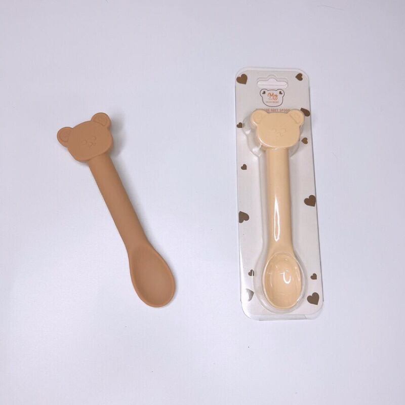 Thìa ăn dặm silicon Mumbebe cho bé ăn dặm