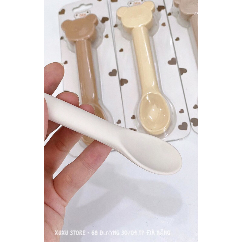 Thìa ăn dặm silicon Mumbebe cho bé ăn dặm