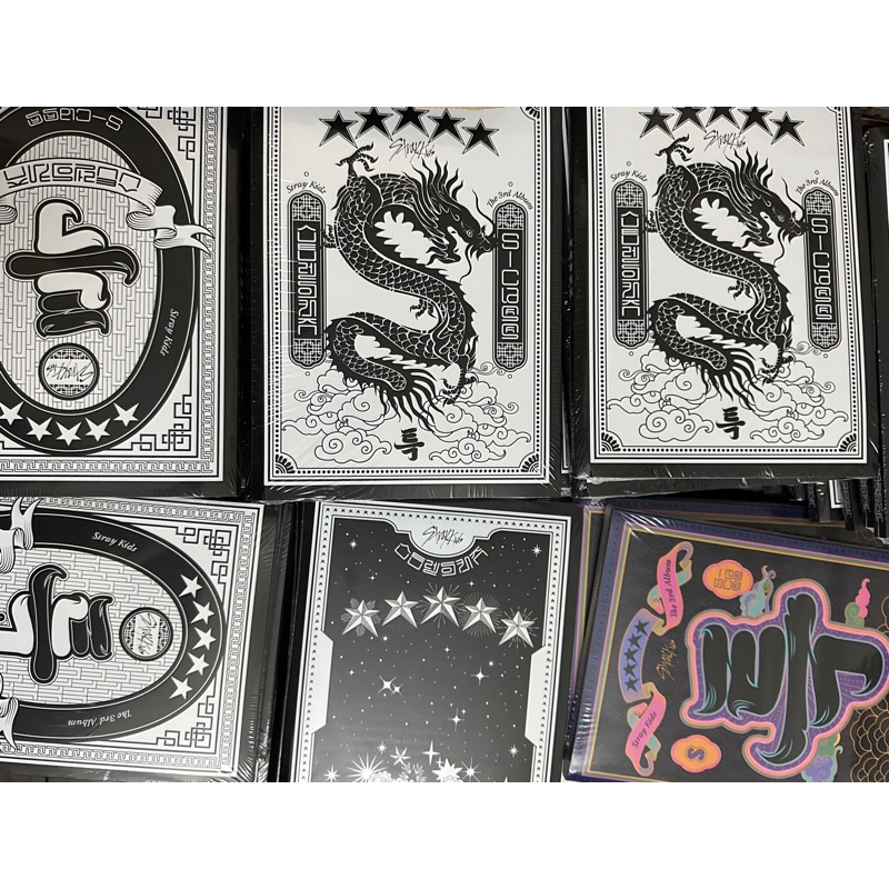 Hình ảnh “Bộ Ảnh”  Stray Kids - ""