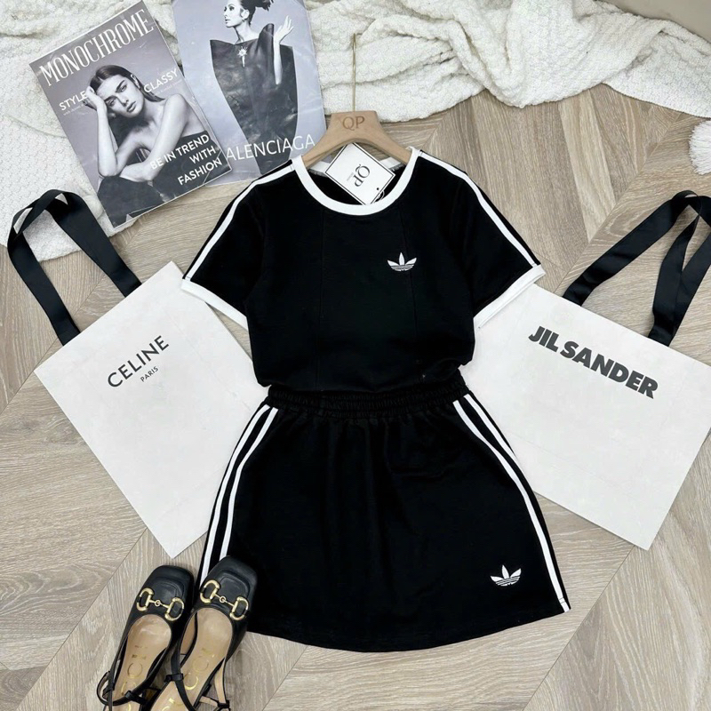 Set bộ áo phông nữ Adidas phối chân váy