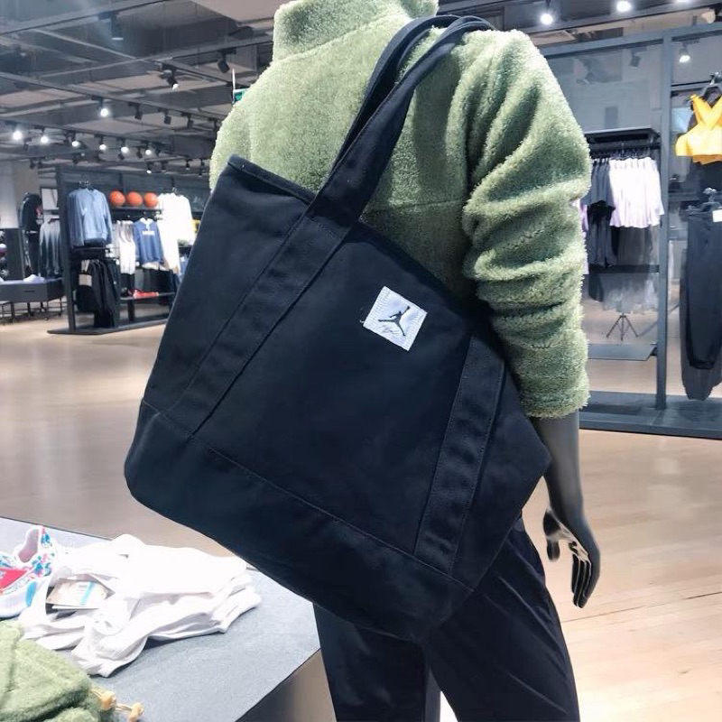 Túi Nike Jordan Flight Carryall Tote Bag