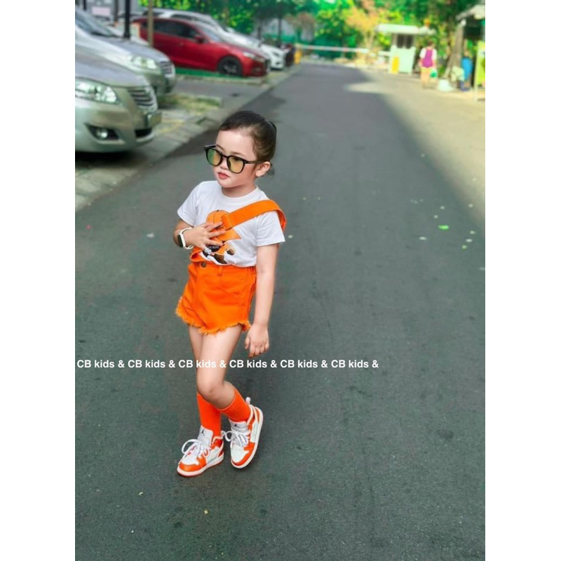 Quần yếm bé gái, Set quần yếm kaki dây chéo kèm áo thun cotton cá tính cho bé