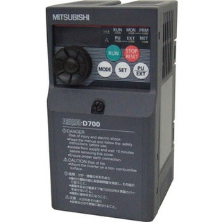 Biến tần mitsubishi fr-d720s-0.1k 0.1kw 3 pha 220v vào 1 pha 220vac hàng mới 99% d700 0.4kw 0.75kw