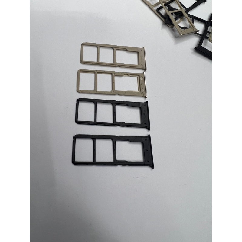 Khay sim vivo y71 (vàng,đen)