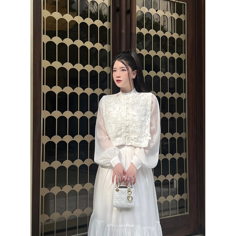 Set Voan Tay Bồng Áo Ren Hoa Nổi Dáng Croptop Chân Váy Xoè Lila Set Lypstudio