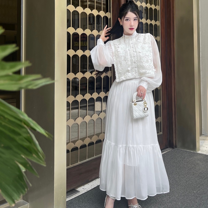 Set Voan Tay Bồng Áo Ren Hoa Nổi Dáng Croptop Chân Váy Xoè Lila Set Lypstudio