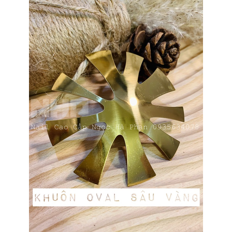 Khuôn cắt Oval sâu