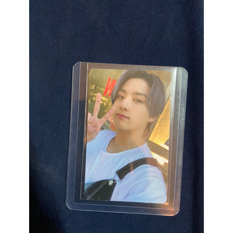 Card bo góc BTS chính hãng giá siu hạt dẻ