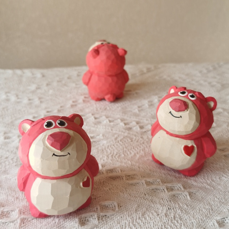 Gấu dâu bằng gỗ decor phòng