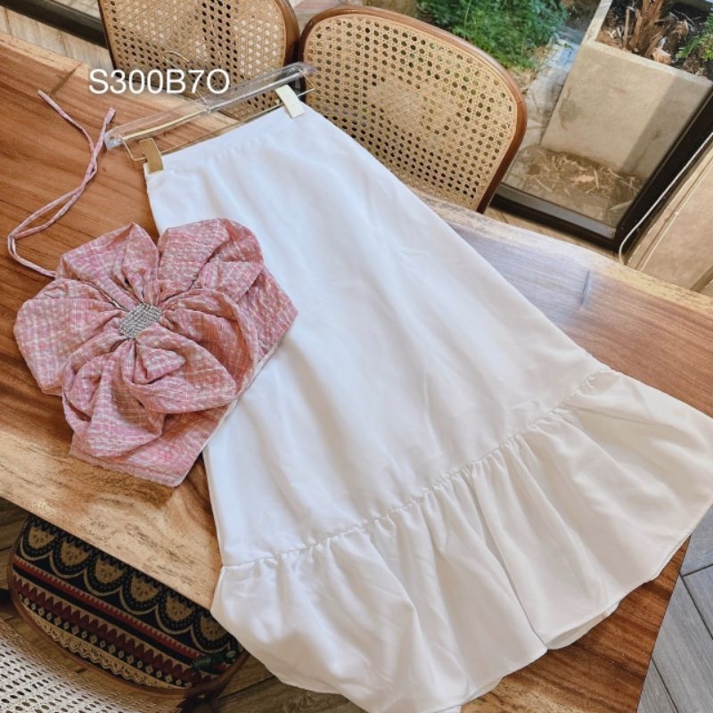 Set Đồ Bộ Nữ Áo Quây Hoa Kẻ Đũi Hồng Mix Chân Váy Trắng Đuôi Cá Dáng Dài Siêu Sang ,Set Váy Nữ Đi Biển Du Lịch Mùa Hè