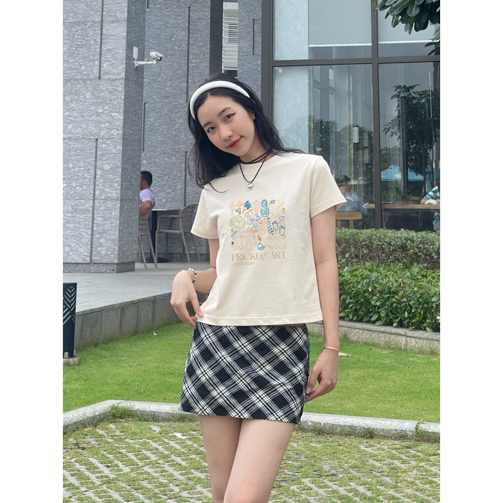 Áo Thun Nữ Baby Tee In Hình PRICKLE ART Cotton 100% 250gsm Màu Kem