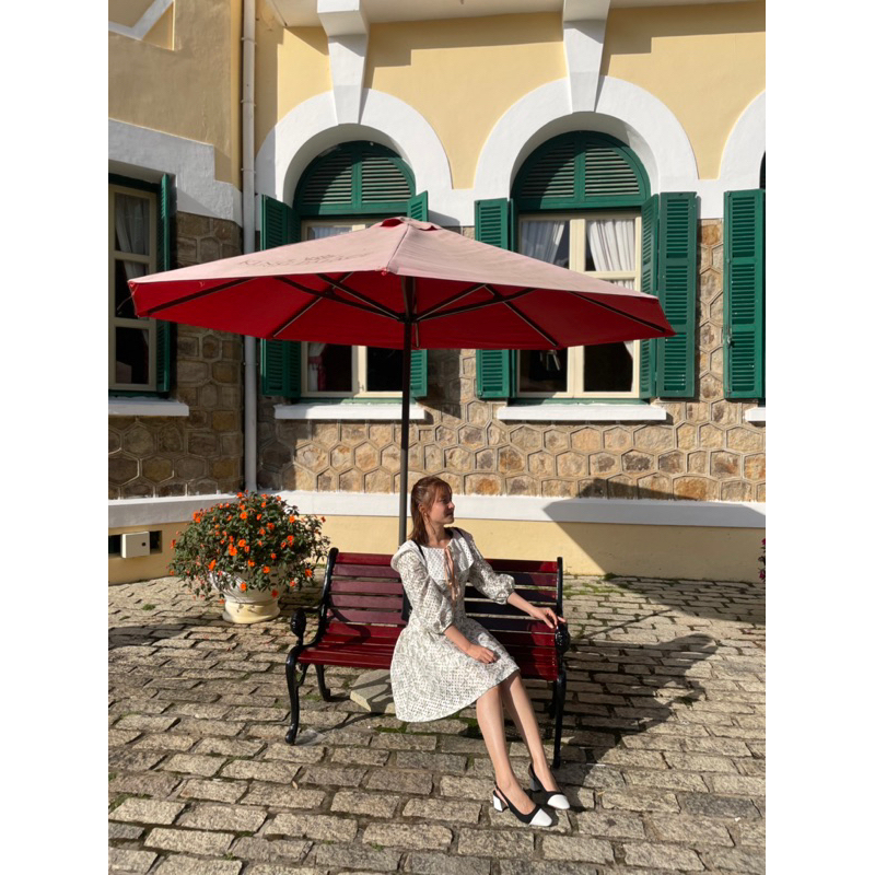 Thanh lý đầm của nhà MARC