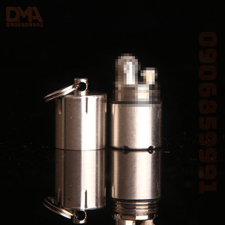 Móc khóa dụng cụ đánh lửa sinh tồn