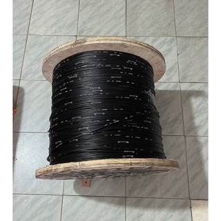 Cáp quang Treo 4FO ống lỏng POSTEF