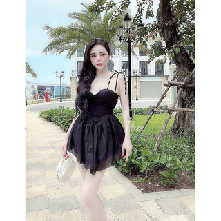 Đầm tơ xoè 2 dây cúp ngực dạo biển siêu xinh