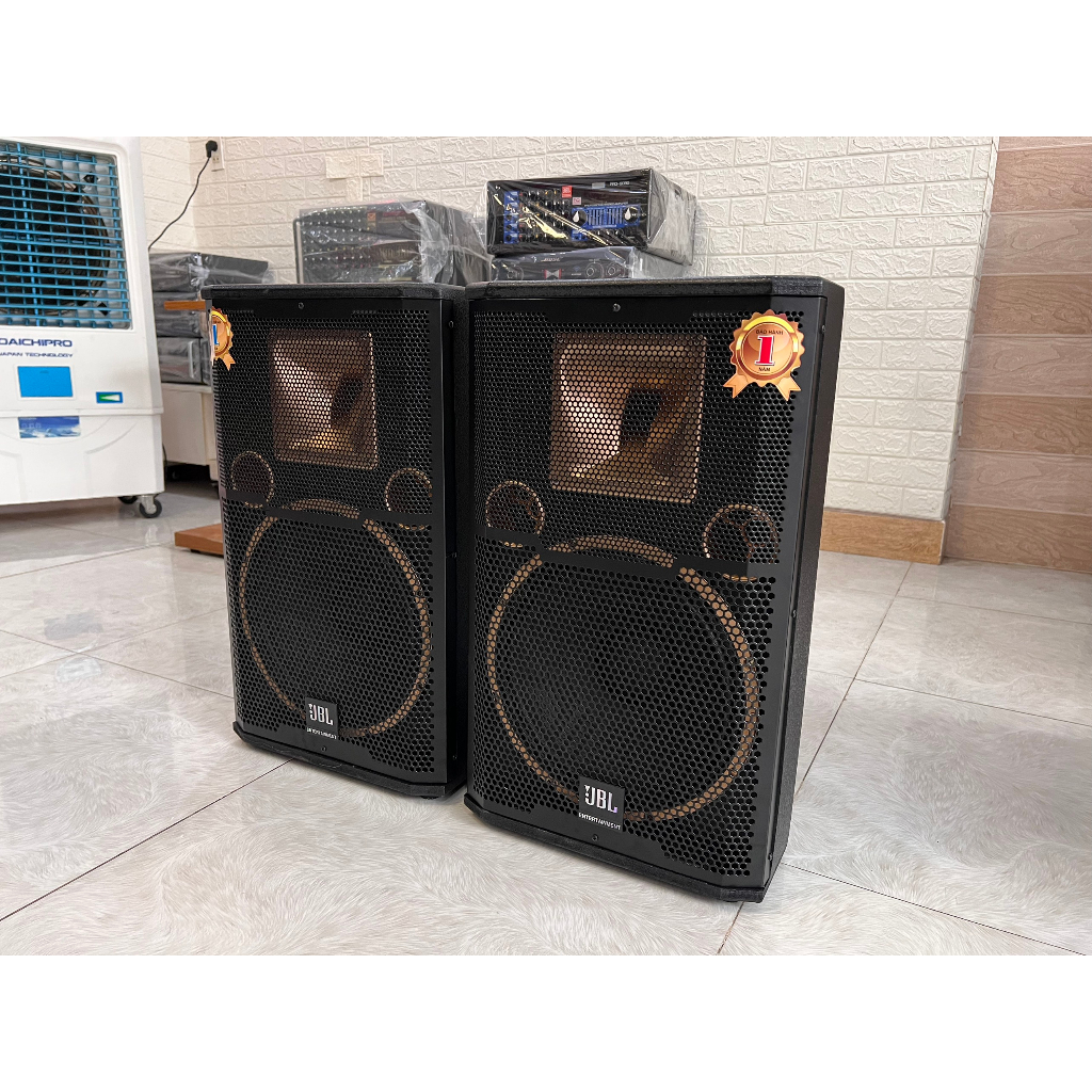 Loa karaoke đứng 3 tấc  thùng sơn gia đình